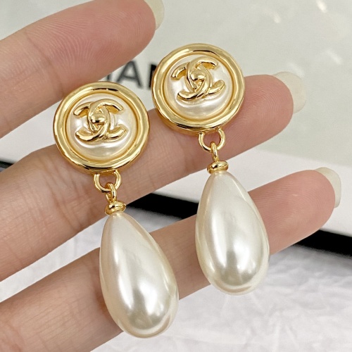 Cheap Chanel Earrings For Women #1234671 Replica Wholesale [$32.00 USD] [ITEM#1234671] on Replica Chanel Earrings