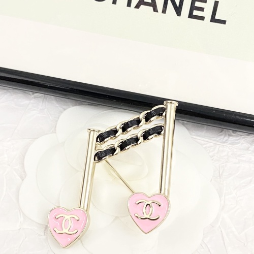 Cheap Chanel Brooches For Women #1234756 Replica Wholesale [$36.00 USD] [ITEM#1234756] on Replica Chanel Brooches