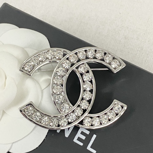 Cheap Chanel Brooches For Women #1234757 Replica Wholesale [$38.00 USD] [ITEM#1234757] on Replica Chanel Brooches