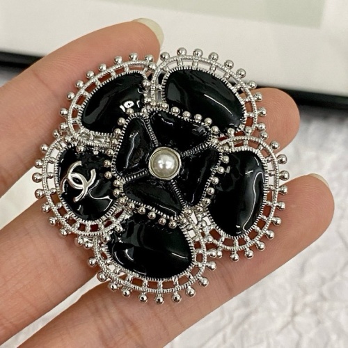 Cheap Chanel Brooches For Women #1234803 Replica Wholesale [$32.00 USD] [ITEM#1234803] on Replica Chanel Brooches