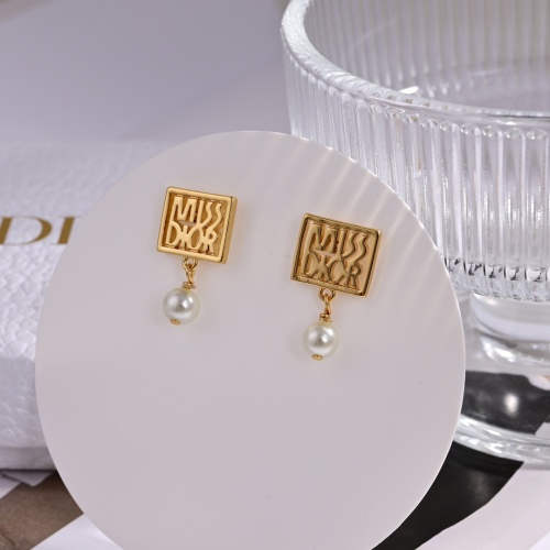 Cheap Christian Dior Earrings For Women #1234823 Replica Wholesale [$25.00 USD] [ITEM#1234823] on Replica Christian Dior Earrings