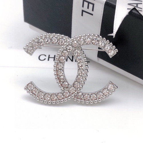 Cheap Chanel Brooches For Women #1234914 Replica Wholesale [$32.00 USD] [ITEM#1234914] on Replica Chanel Brooches