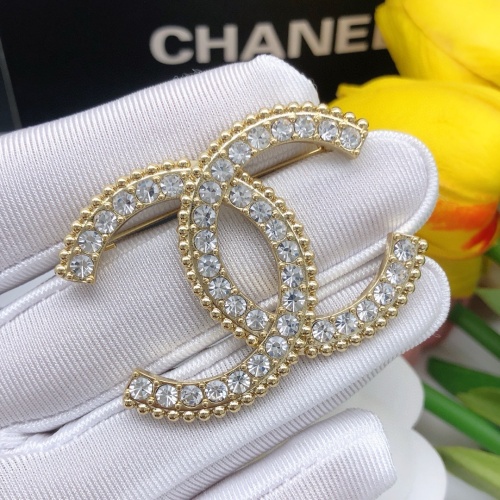 Cheap Chanel Brooches For Women #1234919 Replica Wholesale [$32.00 USD] [ITEM#1234919] on Replica Chanel Brooches