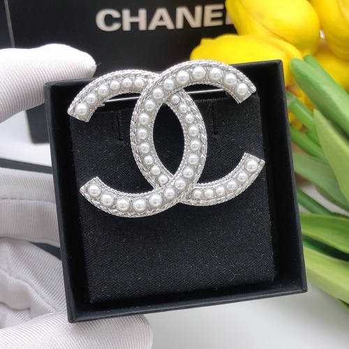 Cheap Chanel Brooches For Women #1234920 Replica Wholesale [$32.00 USD] [ITEM#1234920] on Replica Chanel Brooches