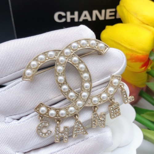 Cheap Chanel Brooches For Women #1234926 Replica Wholesale [$32.00 USD] [ITEM#1234926] on Replica Chanel Brooches