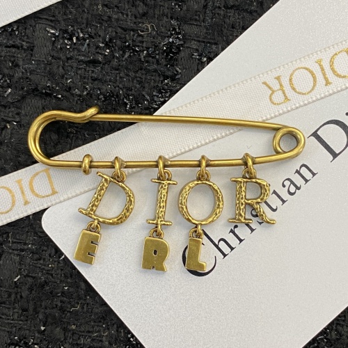 Cheap Christian Dior Brooches For Women #1234927 Replica Wholesale [$29.00 USD] [ITEM#1234927] on Replica Christian Dior Brooches