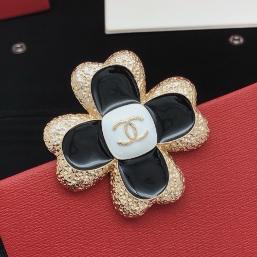 Cheap Chanel Brooches For Women #1234975 Replica Wholesale [$29.00 USD] [ITEM#1234975] on Replica Chanel Brooches