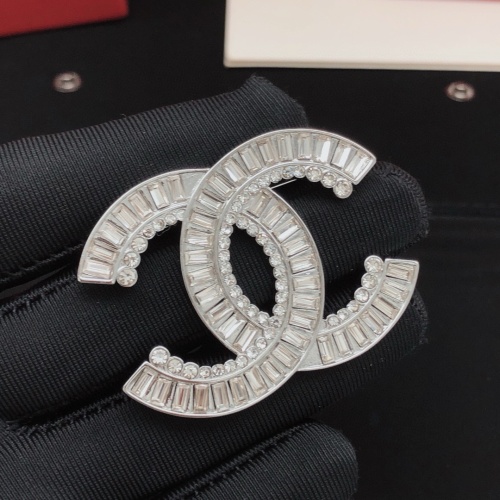 Cheap Chanel Brooches For Women #1234983 Replica Wholesale [$32.00 USD] [ITEM#1234983] on Replica Chanel Brooches