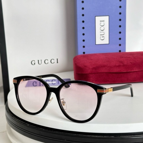 Gucci AAA Quality Sunglasses #1235351