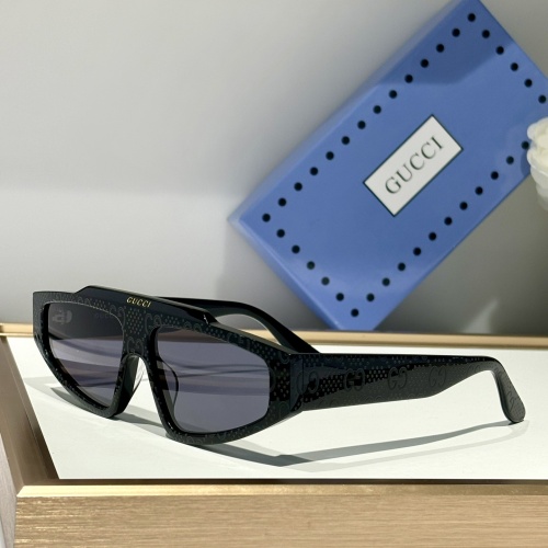 Gucci AAA Quality Sunglasses #1235376