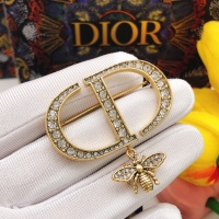 Cheap Christian Dior Brooches For Women #1224079 Replica Wholesale [$29.00 USD] [ITEM#1224079] on Replica Christian Dior Brooches