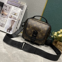 Louis Vuitton AAA Man Messenger Bags #1224589