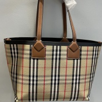 Cheap Burberry AAA Quality Shoulder Bags For Women #1225080 Replica Wholesale [$150.00 USD] [ITEM#1225080] on Replica Burberry AAA Quality Shoulder Bags