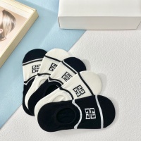 Cheap Givenchy Socks For Women #1227763 Replica Wholesale [$25.00 USD] [ITEM#1227763] on Replica Givenchy Socks