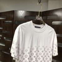 Cheap Louis Vuitton LV Tracksuits Short Sleeved For Men #1228269 Replica Wholesale [$60.00 USD] [ITEM#1228269] on Replica Louis Vuitton LV Tracksuits