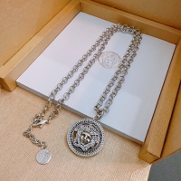 Cheap Versace Necklaces #1229093 Replica Wholesale [$48.00 USD] [ITEM#1229093] on Replica Versace Necklaces