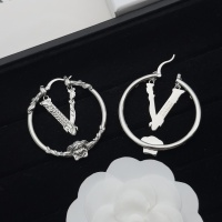 Cheap Versace Earrings For Women #1229940 Replica Wholesale [$32.00 USD] [ITEM#1229940] on Replica Versace Earrings