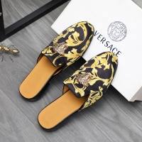 Cheap Versace Slippers For Men #1230354 Replica Wholesale [$72.00 USD] [ITEM#1230354] on Replica Versace Slippers