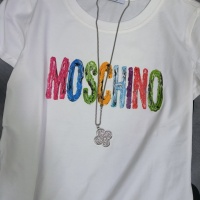 Cheap Moschino T-Shirts Short Sleeved For Women #1231029 Replica Wholesale [$32.00 USD] [ITEM#1231029] on Replica Moschino T-Shirts