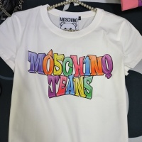 Cheap Moschino T-Shirts Short Sleeved For Women #1231048 Replica Wholesale [$32.00 USD] [ITEM#1231048] on Replica Moschino T-Shirts