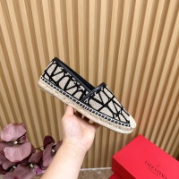 Cheap Valentino Casual Shoes For Women #1232045 Replica Wholesale [$102.00 USD] [ITEM#1232045] on Replica Valentino Casual Shoes