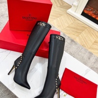 Cheap Valentino Boots For Women #1232411 Replica Wholesale [$132.00 USD] [ITEM#1232411] on Replica Valentino Boots