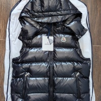 Moncler Down Feather Coat Sleeveless For Men #1232921
