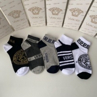 Cheap Versace Socks #1233456 Replica Wholesale [$25.00 USD] [ITEM#1233456] on Replica Versace Socks