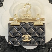 Cheap Chanel Brooches For Women #1234184 Replica Wholesale [$32.00 USD] [ITEM#1234184] on Replica Chanel Brooches