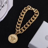 Cheap Versace Bracelets #1234797 Replica Wholesale [$32.00 USD] [ITEM#1234797] on Replica Versace Bracelets