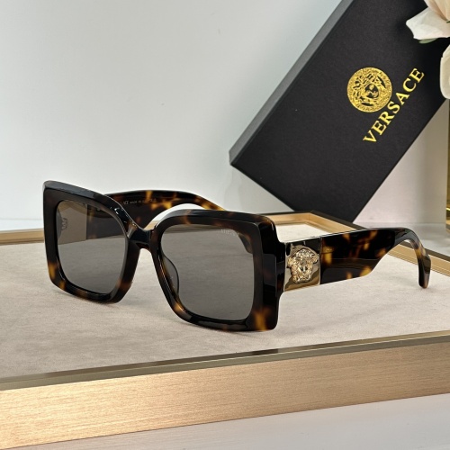 Versace AAA Quality Sunglasses #1235771