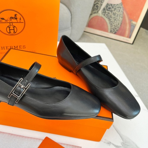 Cheap Hermes Flat Shoes For Women #1236588 Replica Wholesale [$98.00 USD] [ITEM#1236588] on Replica Hermes Flat Shoes