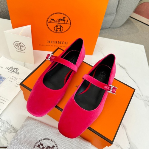 Cheap Hermes Flat Shoes For Women #1236592 Replica Wholesale [$98.00 USD] [ITEM#1236592] on Replica Hermes Flat Shoes