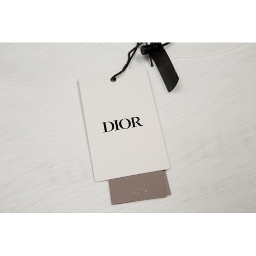 Cheap Christian Dior T-Shirts Short Sleeved For Unisex #1237253 Replica Wholesale [$42.00 USD] [ITEM#1237253] on Replica Christian Dior T-Shirts