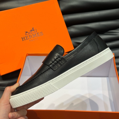 Cheap Hermes Casual Shoes For Men #1237381 Replica Wholesale [$68.00 USD] [ITEM#1237381] on Replica Hermes Casual Shoes