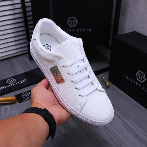 Cheap Philipp Plein PP Casual Shoes For Men #1237384 Replica Wholesale [$76.00 USD] [ITEM#1237384] on Replica Philipp Plein PP Casual Shoes