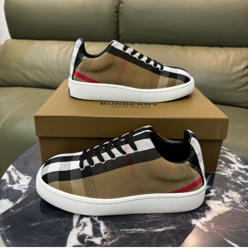 Cheap Burberry Casual Shoes For Men #1237450 Replica Wholesale [$76.00 USD] [ITEM#1237450] on Replica Burberry Casual Shoes