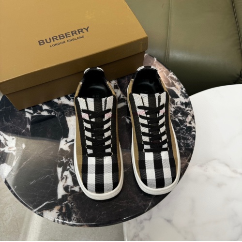 Cheap Burberry Casual Shoes For Men #1237450 Replica Wholesale [$76.00 USD] [ITEM#1237450] on Replica Burberry Casual Shoes