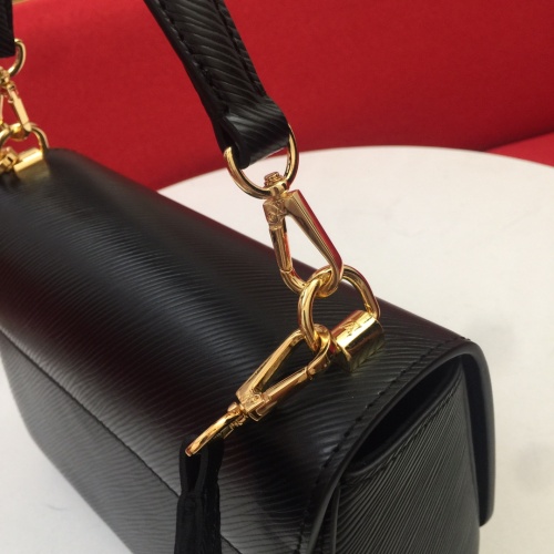 Cheap Louis Vuitton AAA Quality Messenger Bags For Women #1238024 Replica Wholesale [$115.00 USD] [ITEM#1238024] on Replica Louis Vuitton AAA Quality Messenger Bags