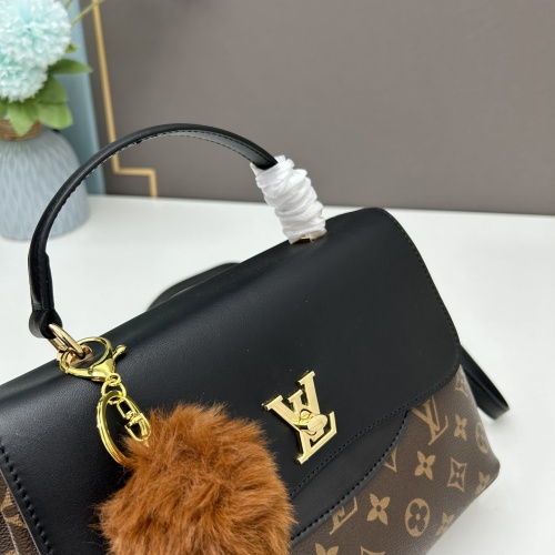 Cheap Louis Vuitton AAA Quality Messenger Bags For Women #1238148 Replica Wholesale [$96.00 USD] [ITEM#1238148] on Replica Louis Vuitton AAA Quality Messenger Bags