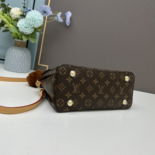 Cheap Louis Vuitton AAA Quality Messenger Bags For Women #1238149 Replica Wholesale [$96.00 USD] [ITEM#1238149] on Replica Louis Vuitton AAA Quality Messenger Bags