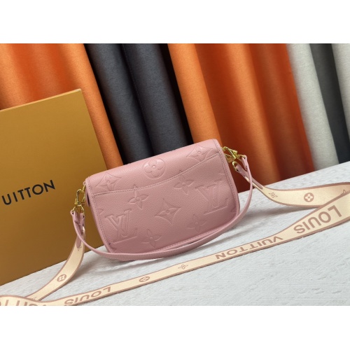 Cheap Louis Vuitton AAA Quality Messenger Bags For Women #1238482 Replica Wholesale [$64.00 USD] [ITEM#1238482] on Replica Louis Vuitton AAA Quality Messenger Bags