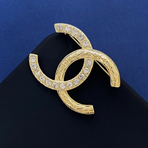 Cheap Chanel Brooches For Women #1238811 Replica Wholesale [$29.00 USD] [ITEM#1238811] on Replica Chanel Brooches