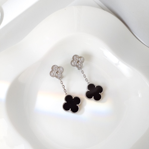 Cheap Van Cleef &amp; Arpels Earrings For Women #1238902 Replica Wholesale [$56.00 USD] [ITEM#1238902] on Replica Van Cleef &amp; Arpels Earrings