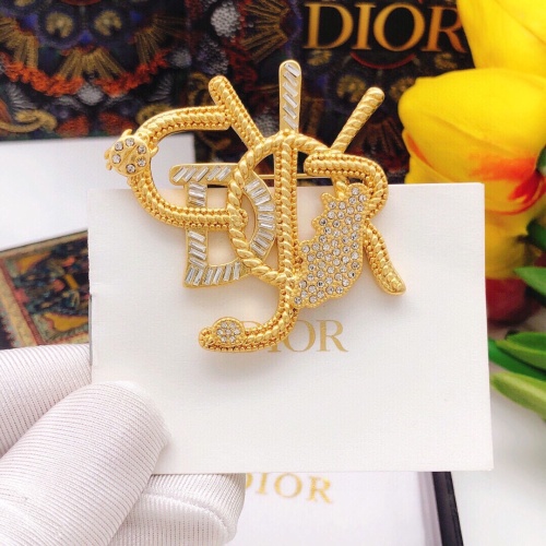 Cheap Christian Dior Brooches For Women #1238943 Replica Wholesale [$27.00 USD] [ITEM#1238943] on Replica Christian Dior Brooches