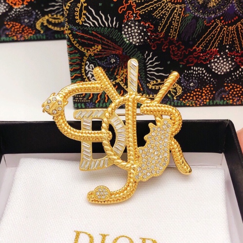 Cheap Christian Dior Brooches For Women #1238943 Replica Wholesale [$27.00 USD] [ITEM#1238943] on Replica Christian Dior Brooches