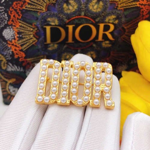 Cheap Christian Dior Brooches For Women #1238947 Replica Wholesale [$29.00 USD] [ITEM#1238947] on Replica Christian Dior Brooches