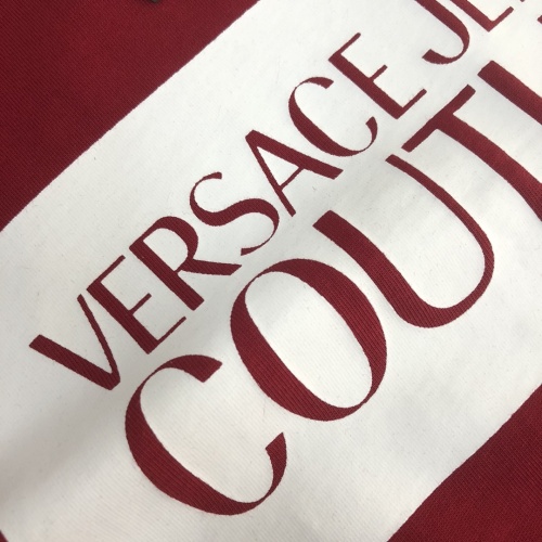 Cheap Versace T-Shirts Short Sleeved For Unisex #1239147 Replica Wholesale [$41.00 USD] [ITEM#1239147] on Replica Versace T-Shirts