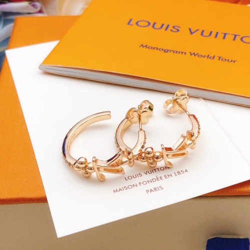 Cheap Louis Vuitton Earrings For Women #1239232 Replica Wholesale [$29.00 USD] [ITEM#1239232] on Replica Louis Vuitton Earrings