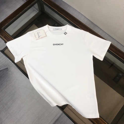 Cheap Givenchy T-Shirts Short Sleeved For Unisex #1239259 Replica Wholesale [$41.00 USD] [ITEM#1239259] on Replica Givenchy T-Shirts